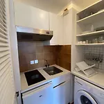 Avec Piscine, Parking Et Terrasse A - Fr-1-226-420 *