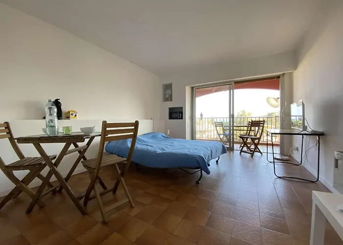 Avec Piscine, Parking Et Terrasse A - Fr-1-226-420 * Sainte-Maxime